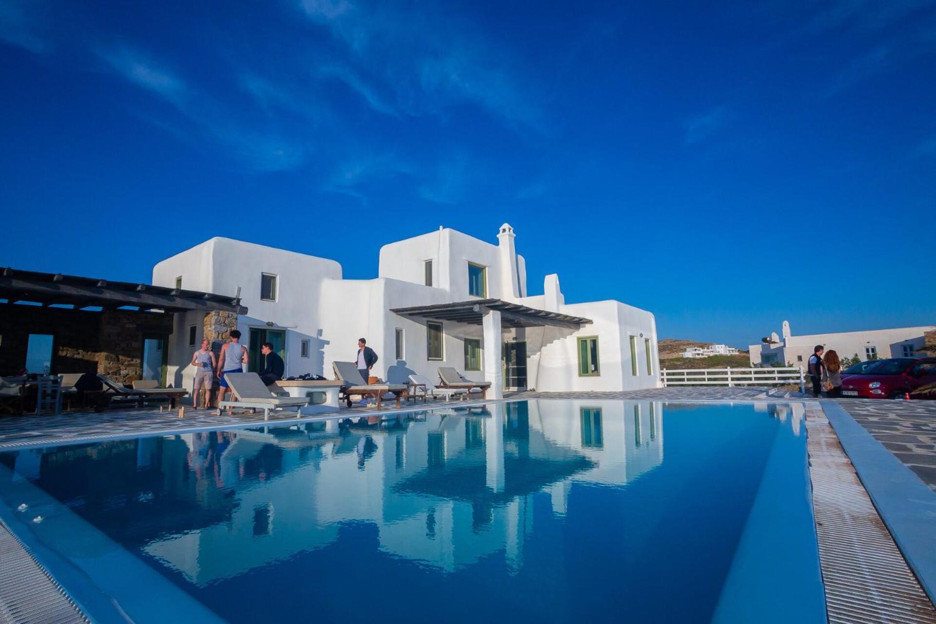 Apartment Irilia, Private Pool With Unrestricted Sea View *